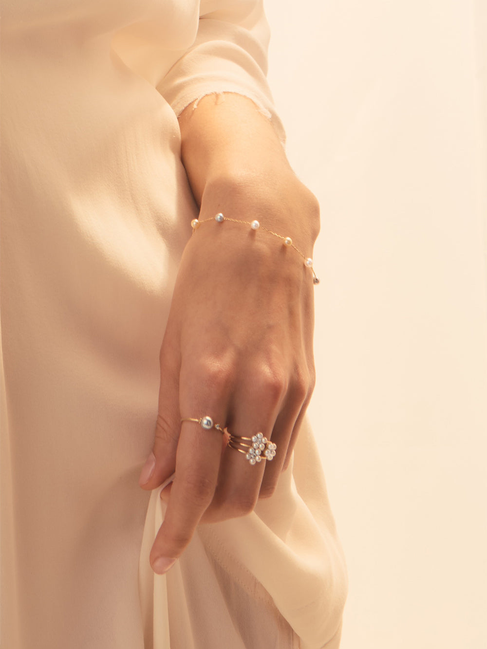 SBA133 3カラーアコヤパールcandyブレスレット