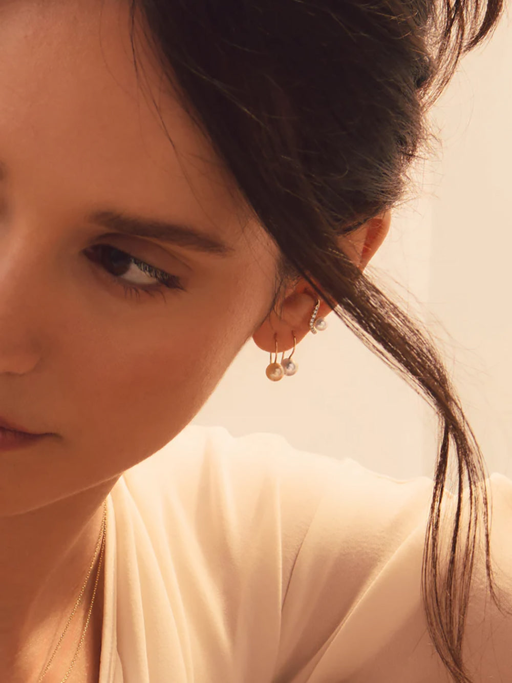 SBE450 ホワイトアコヤパールcandyフックピアス